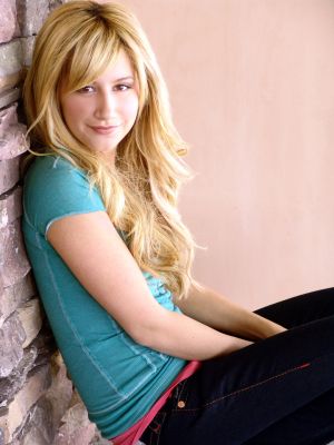 Ashley Tisdale
Films She Has Starr.. Society - People - Mixed Celebs
